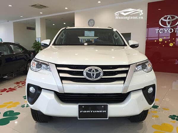 dau-xe-fortuner-28-v-4-4-may-dau-so-tu-dong-2-cau-choxegiatot-net
