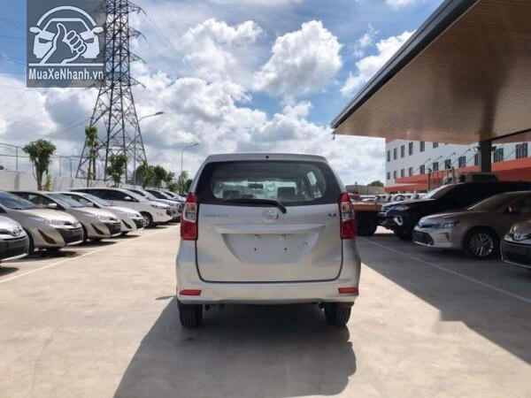 duoi-xe-toyota-avanza-1-3-mt-so-san-2019-muaxegiatot-vn-4