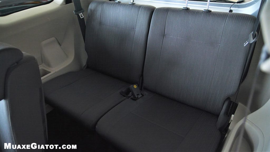 hang-ghe-thu-ba-toyota-avanza-2020-blogoto-vn-8