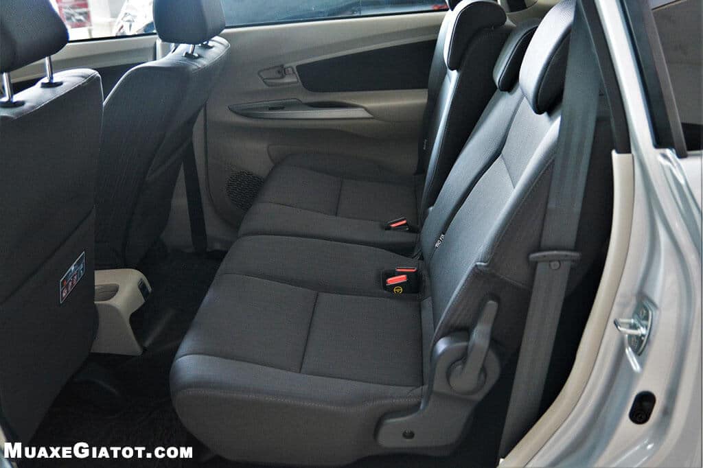 hang-ghe-thu-hai-toyota-avanza-2020-blogoto-vn-7