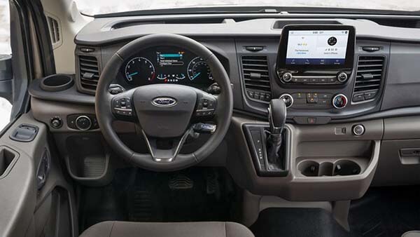 noi-that-cua-xe-ford-transit-2020-muaxegiatot-vn