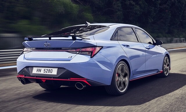 muaxegiatot-vn-Hyundai-Elantra-N-2022-hong-va-dau-xe