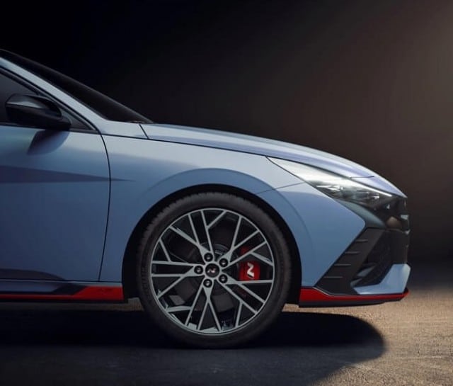 muaxegiatot-vn-Hyundai-Elantra-N-2022-lazang